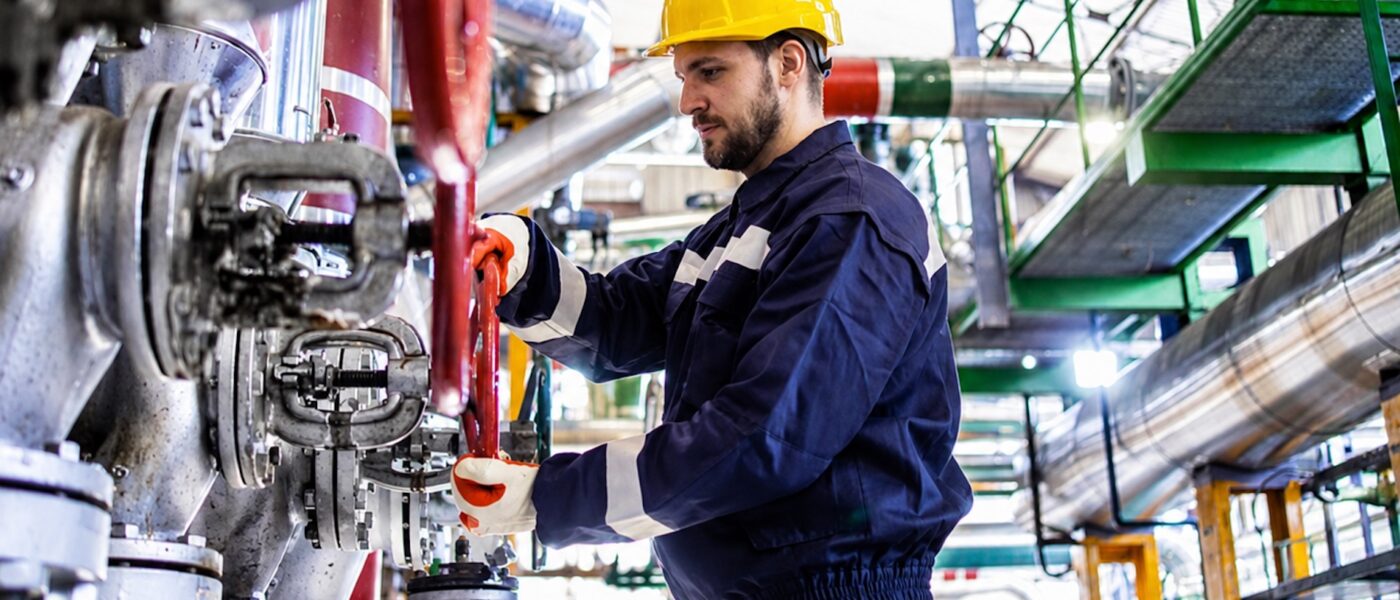 Une formation à la certification de spécialisation de niveau 4 de technicien des services à l&rsquo;énergie
